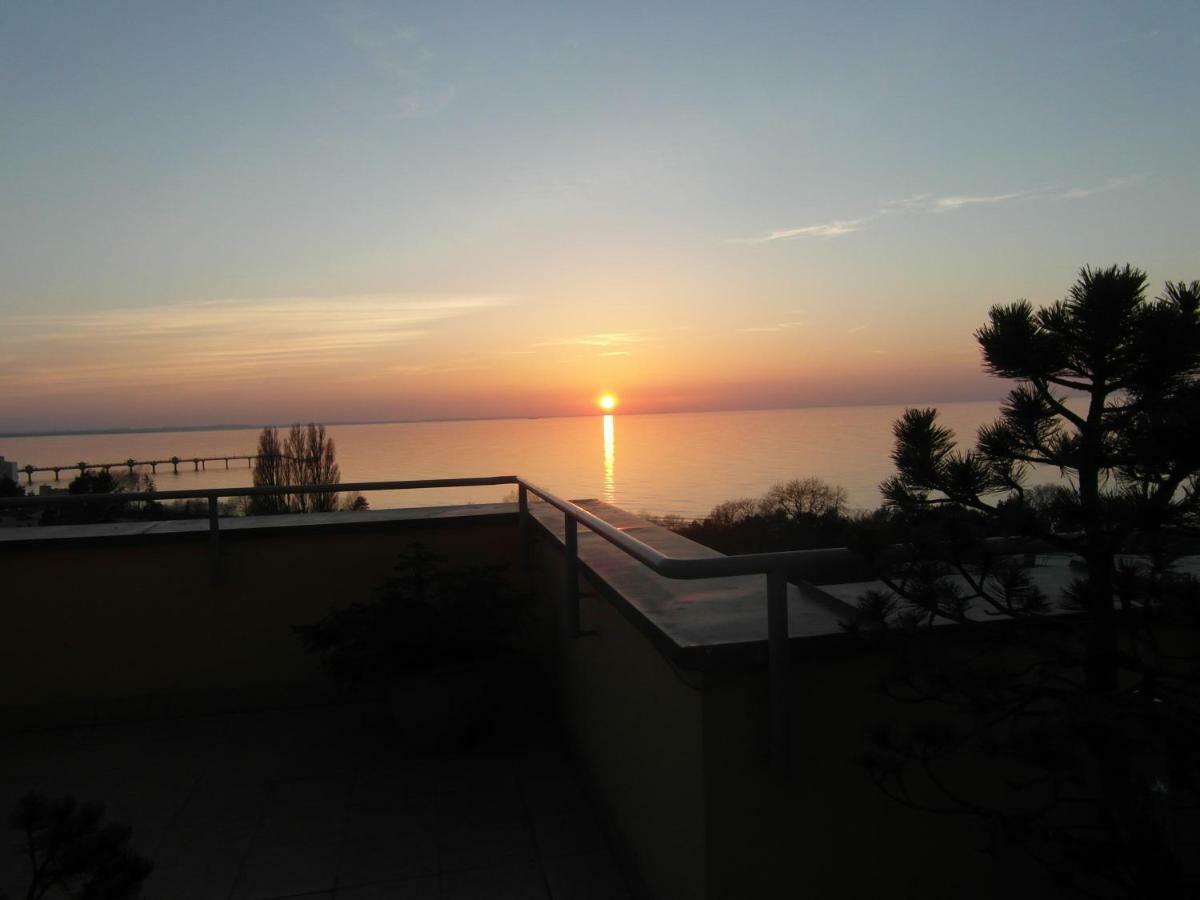 Wolin-Travel Fala Apartamenty Z Widokiem Na Morze Miedzyzdroje Exterior foto